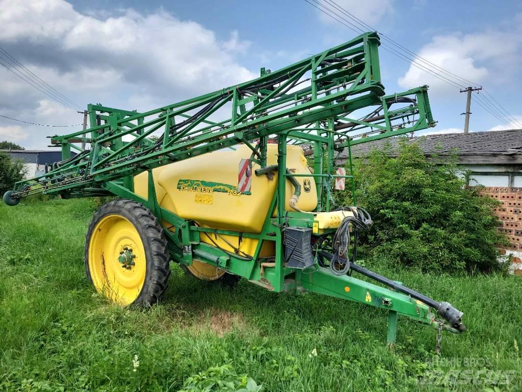 John Deere 732 Çekilir pülverizatörler