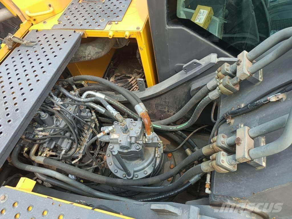 Volvo ec250 Paletli ekskavatörler