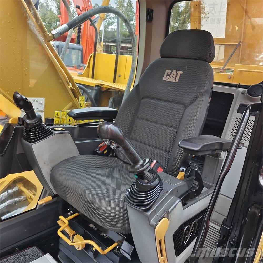 CAT 320 GC Paletli ekskavatörler