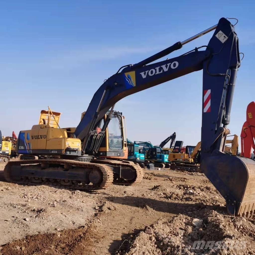 Volvo EC210B Paletli ekskavatörler