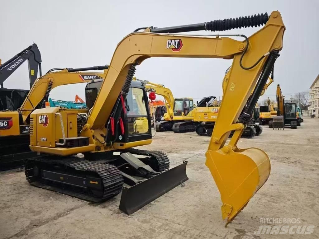 CAT 307E Paletli ekskavatörler