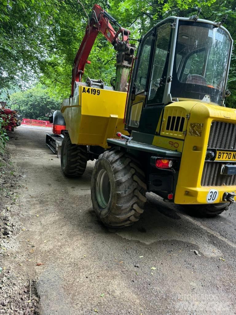 Wacker Neuson DW 90 Belden kirma kamyonlar