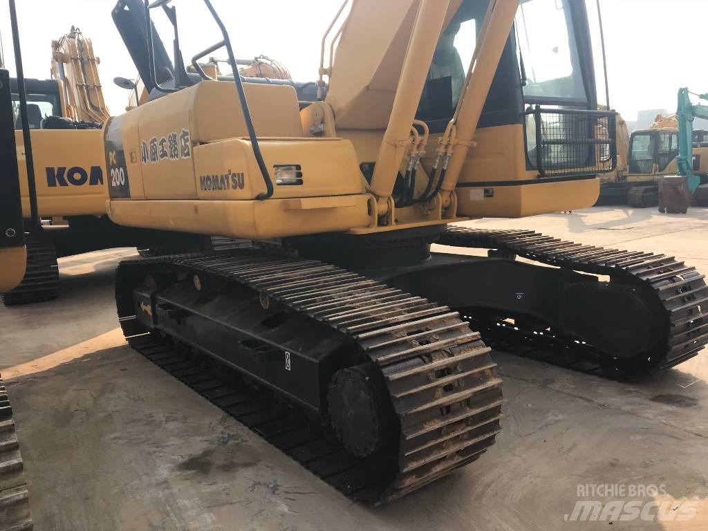 Komatsu PC 200-8N1 Paletli ekskavatörler