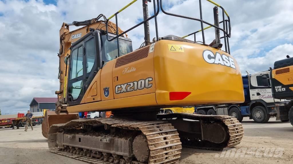 CASE CX 210 C Paletli ekskavatörler