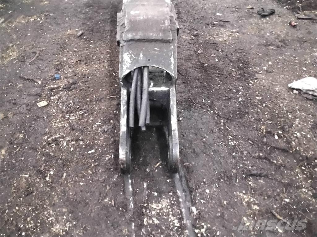 Valmet CRF14 Tomruk vinçleri