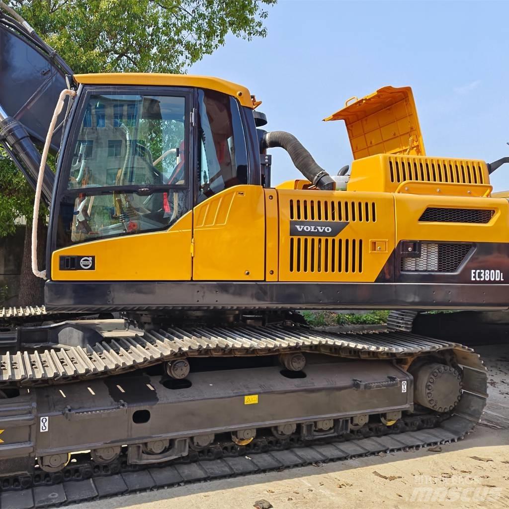 Volvo EC 380 D L Paletli ekskavatörler