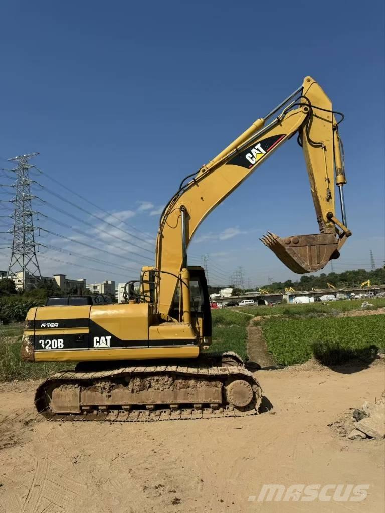 CAT 320 B Paletli ekskavatörler
