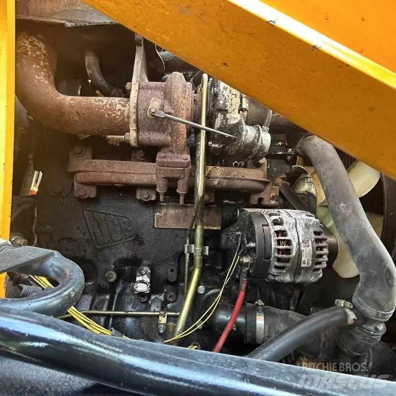 JCB 4 CX Kazıcı yükleyiciler - beko loder