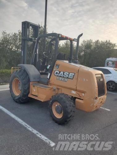 CASE 586H Arazi tipi forklift
