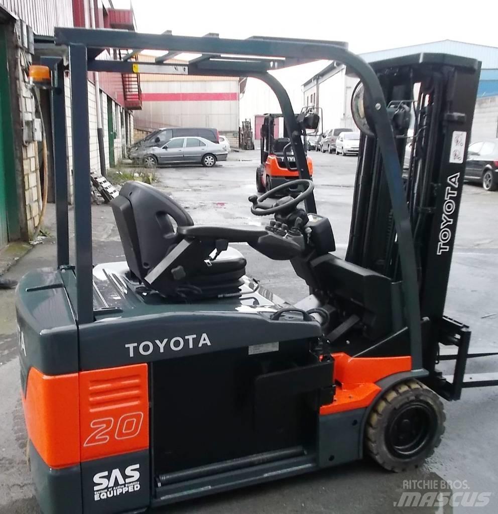 Toyota 7 FBEF 20 Elektrikli forkliftler