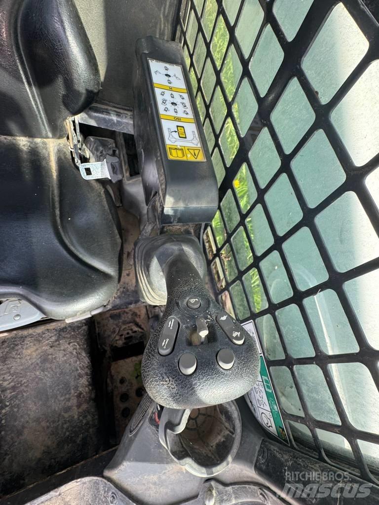 Bobcat S 570 Skid steer loderler