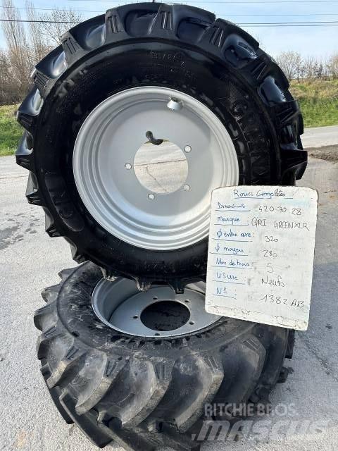  GREENEX 320/70R28 Tekerlekler