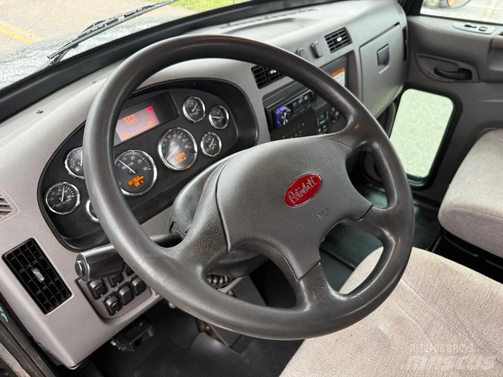 Peterbilt 348 Kurtaricilar
