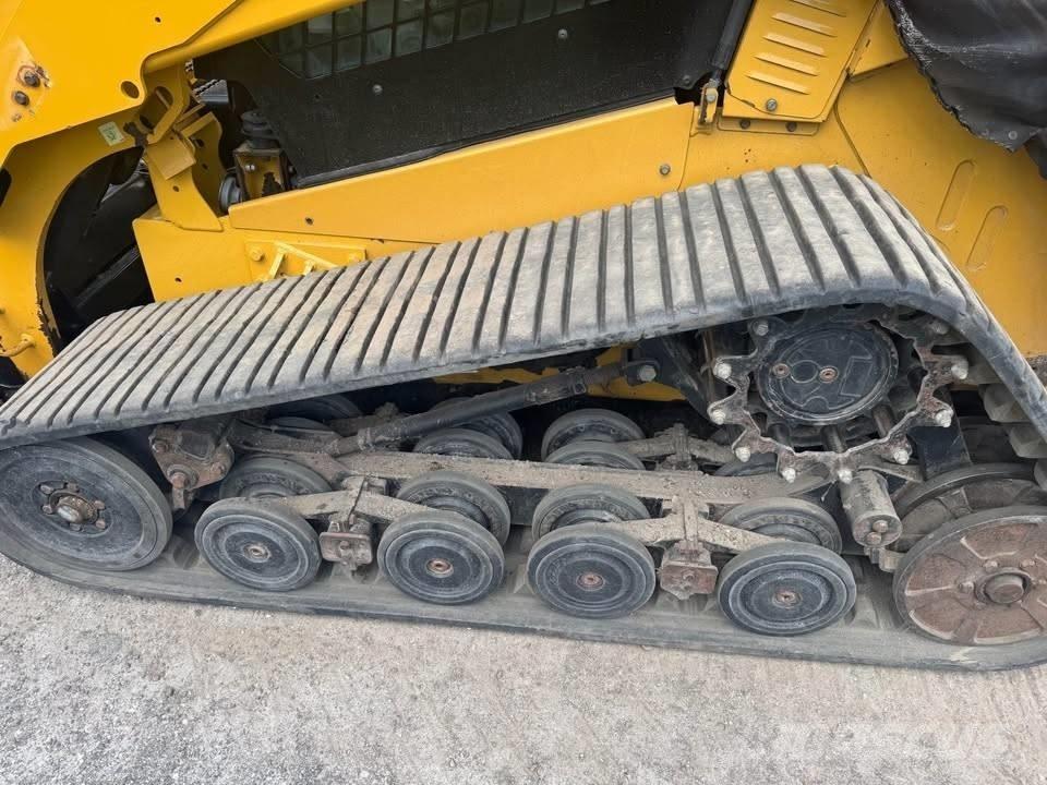 CAT 297 D XPS Skid steer loderler