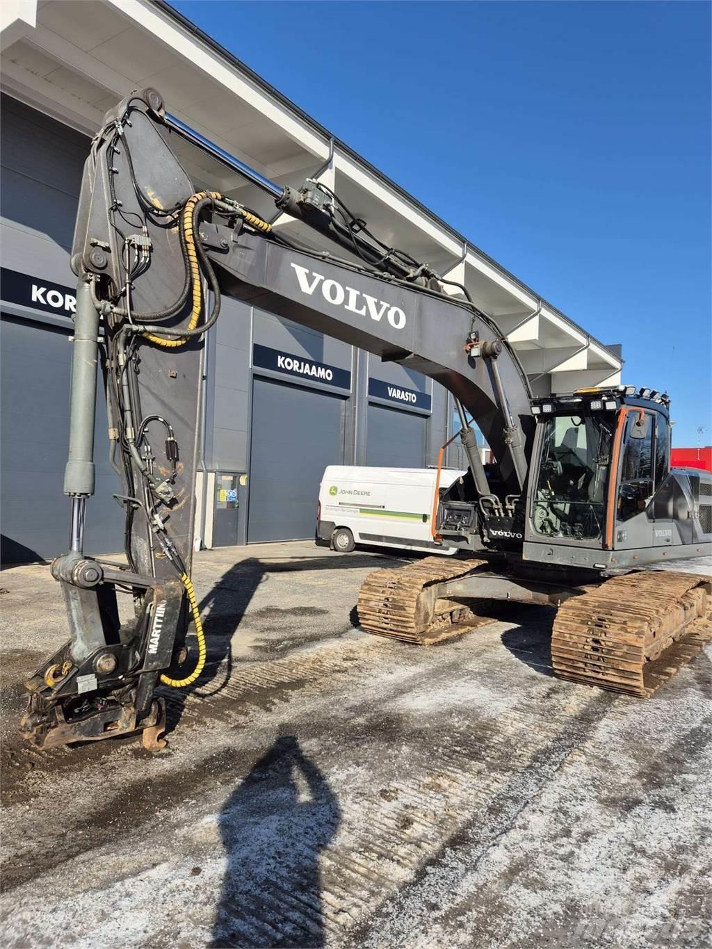 Volvo EC220EL Paletli ekskavatörler