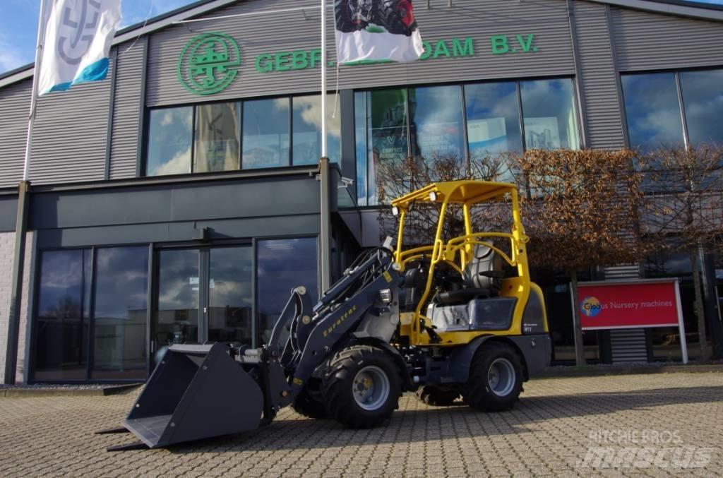 Eurotrac W11 Tekerlekli yükleyiciler