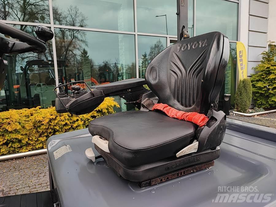 Toyota 8FBMT25 Elektrikli forkliftler