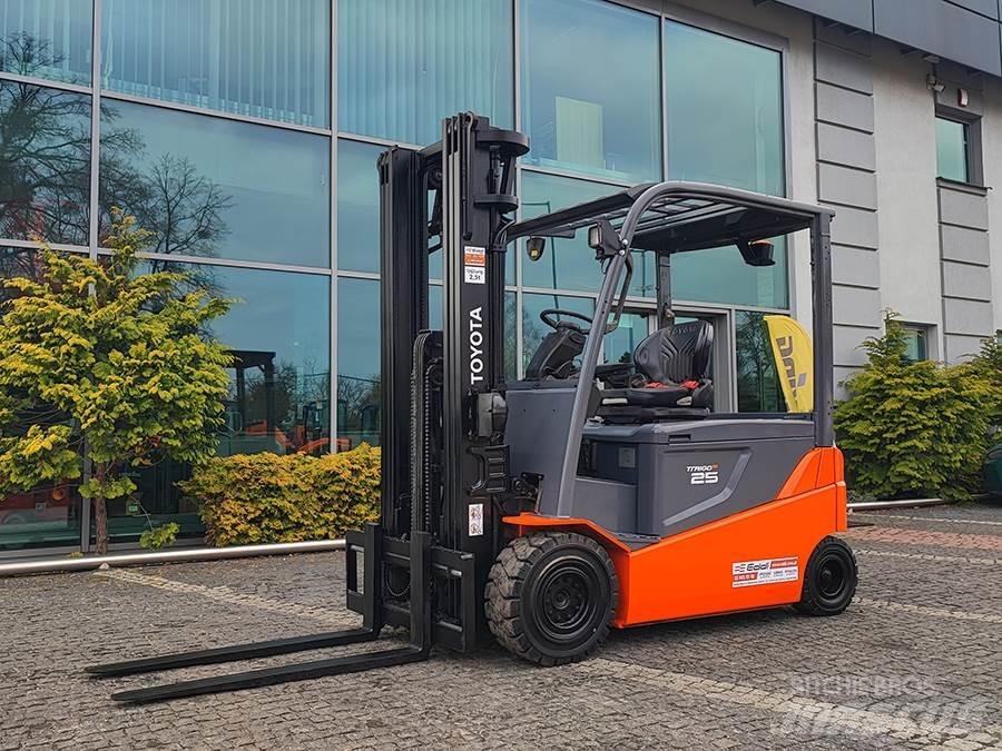 Toyota 8FBMT25 Elektrikli forkliftler