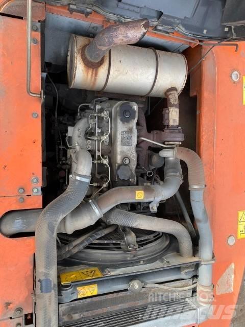 Hitachi ZX 180 W Lastik tekerli ekskavatörler