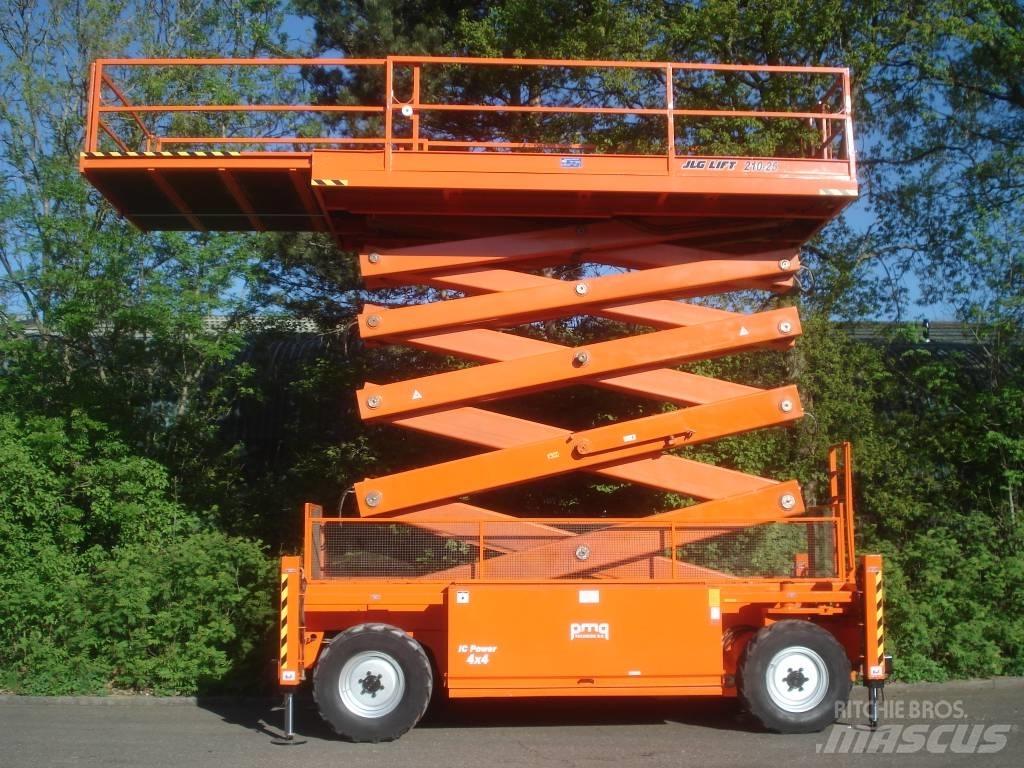 JLG 210-25 Makasli platformlar