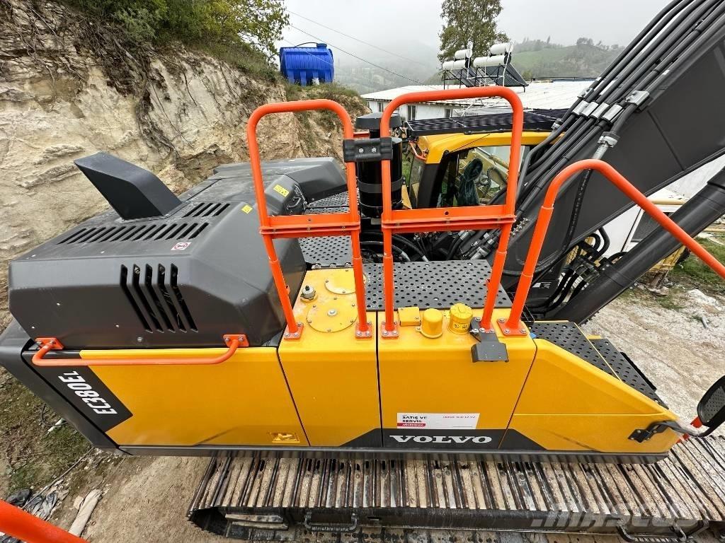 Volvo EC 380 EL Paletli ekskavatörler