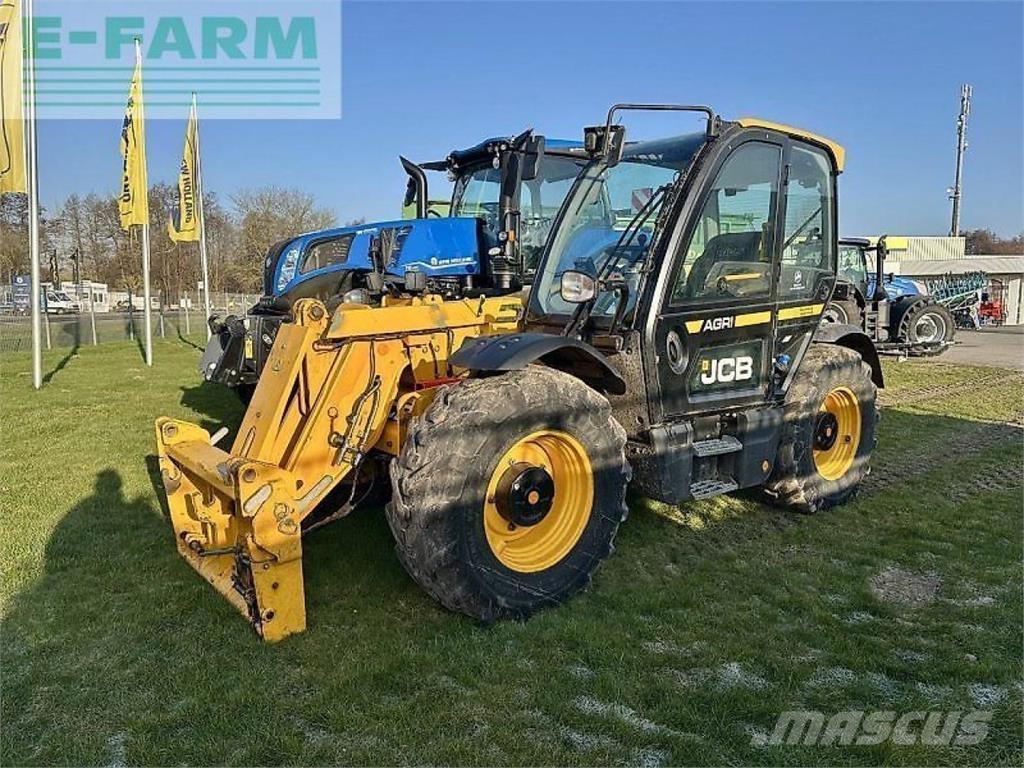 JCB 532-60 Tarimsal teleskopik yükleyiciler