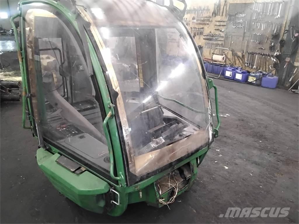 John Deere 1270E Kabin