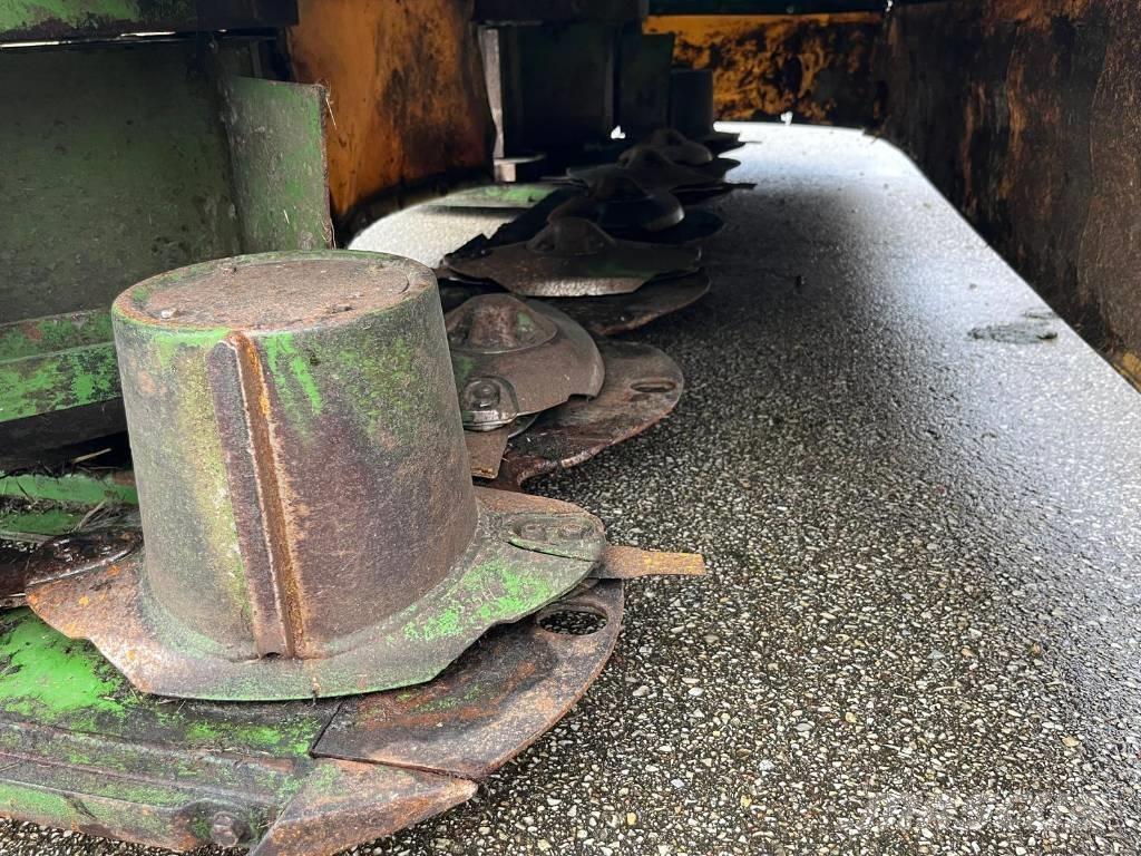 Krone Easy Cut 32 P Çayir biçme makinalari