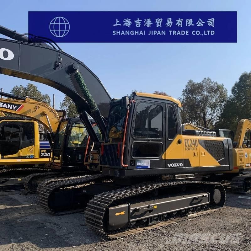 Volvo EC 240 Paletli ekskavatörler