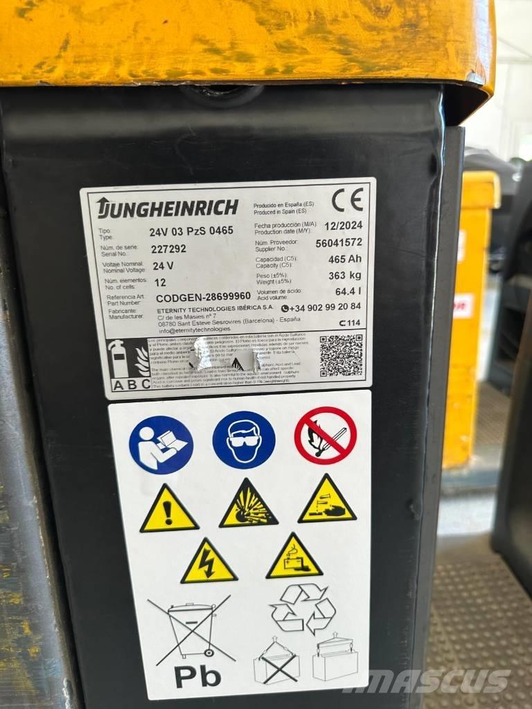 Jungheinrich ECE 225 Düsük seviye kaldirici