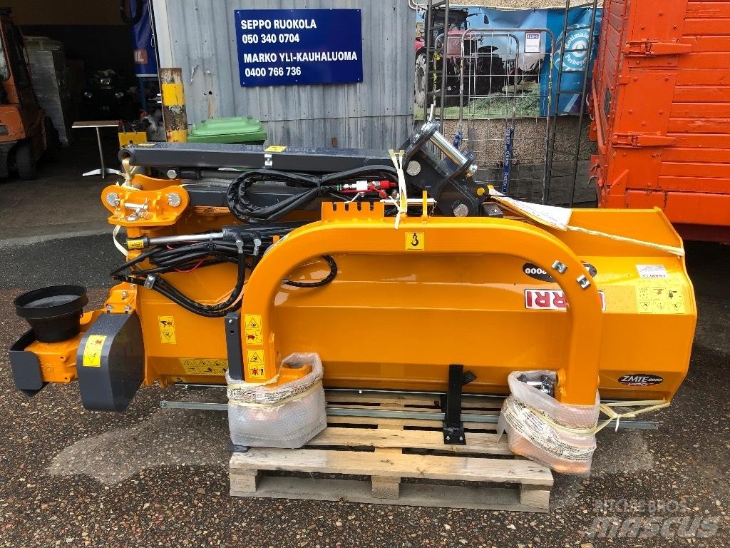 Ferri ZMTE-PRO 2000 Hasat makineleri