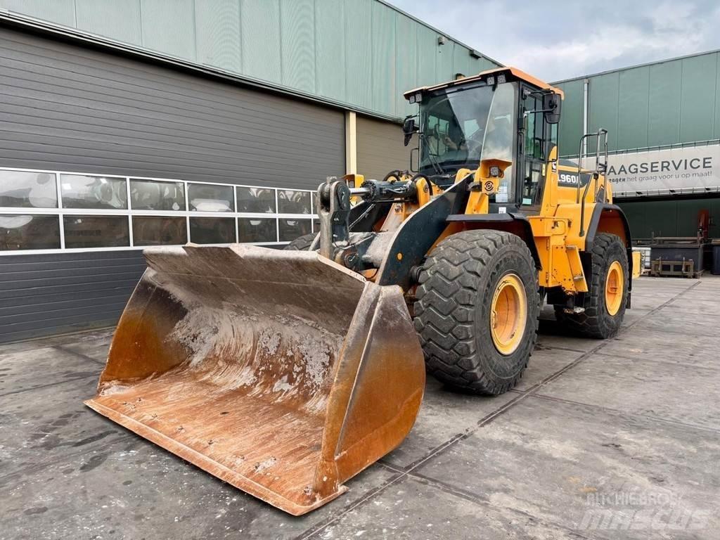 Hyundai HL960A Tekerlekli yükleyiciler
