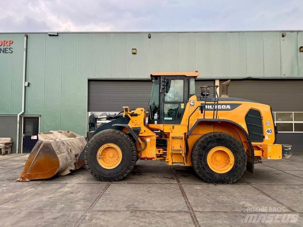 Hyundai HL960A Tekerlekli yükleyiciler