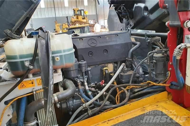 Bell B18E Belden kirma kaya kamyonu
