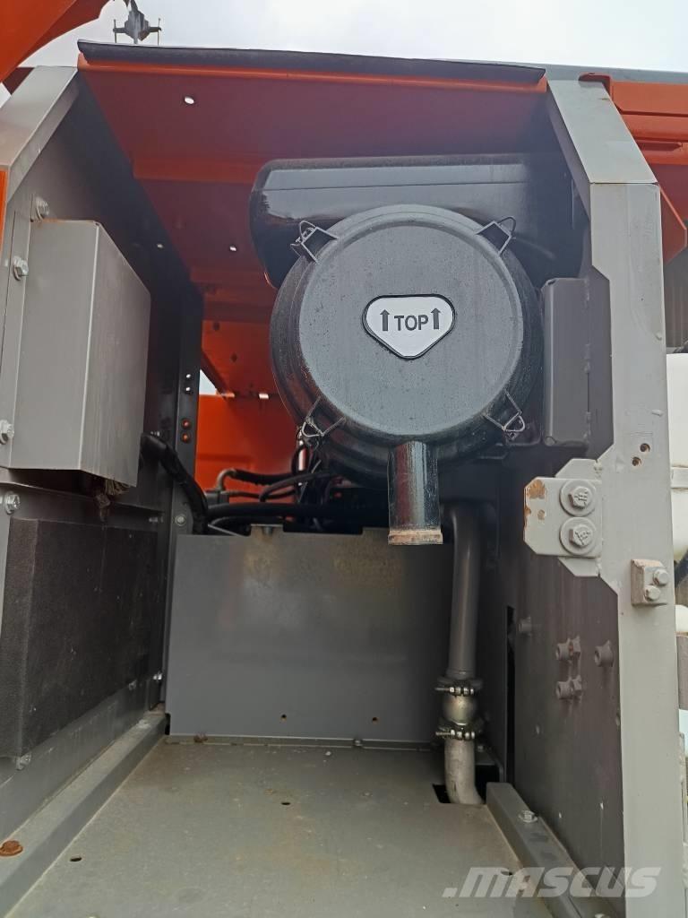 Hitachi ZX 210 Paletli ekskavatörler