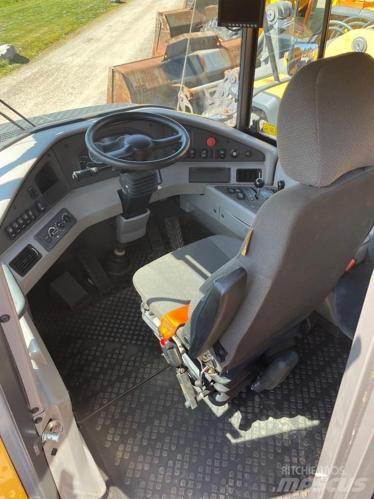 Volvo A30G Belden kirma kaya kamyonu