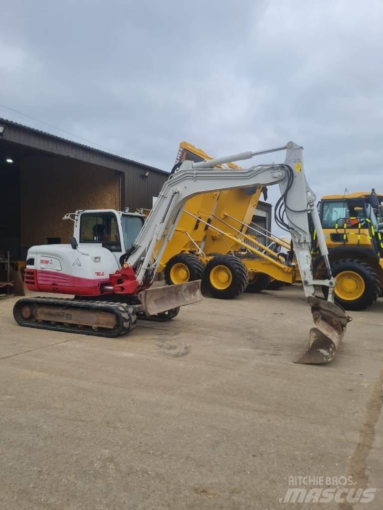 Takeuchi TB 290 Midi ekskavatörler 7 - 12 t