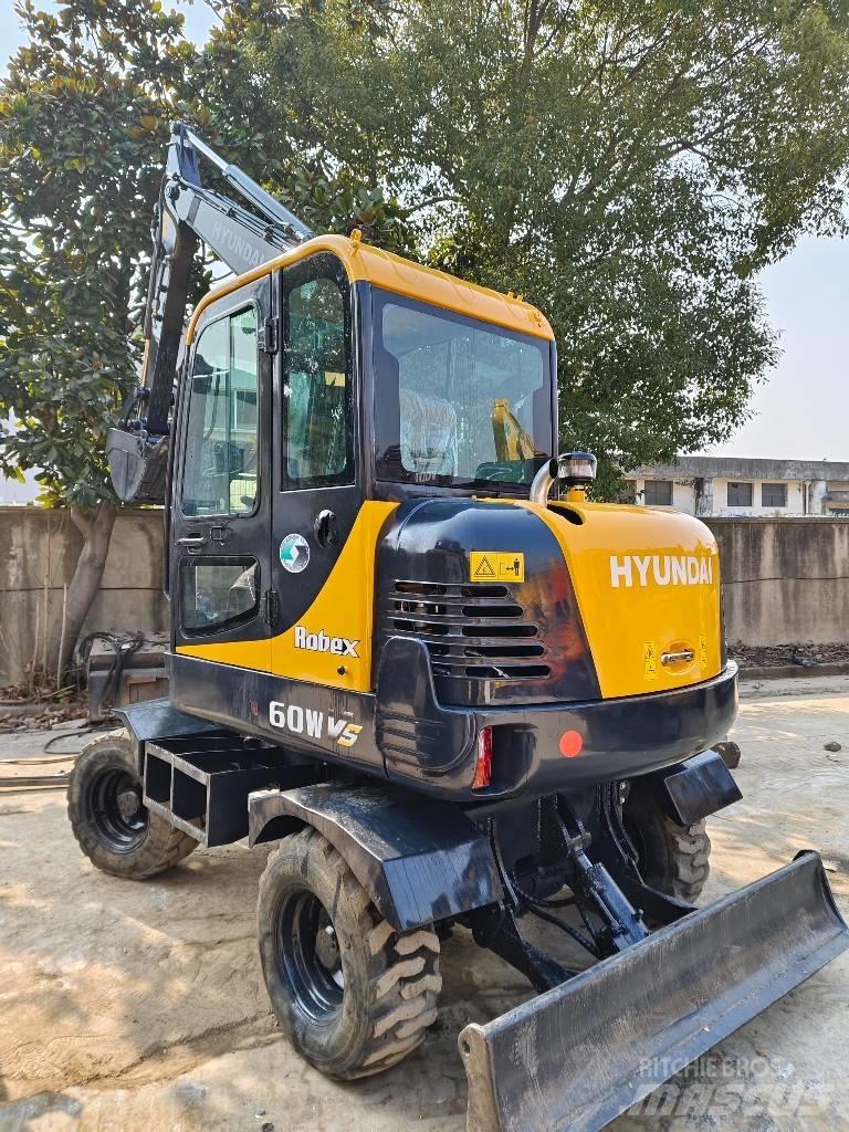 Hyundai Robex 60 W Lastik tekerli ekskavatörler