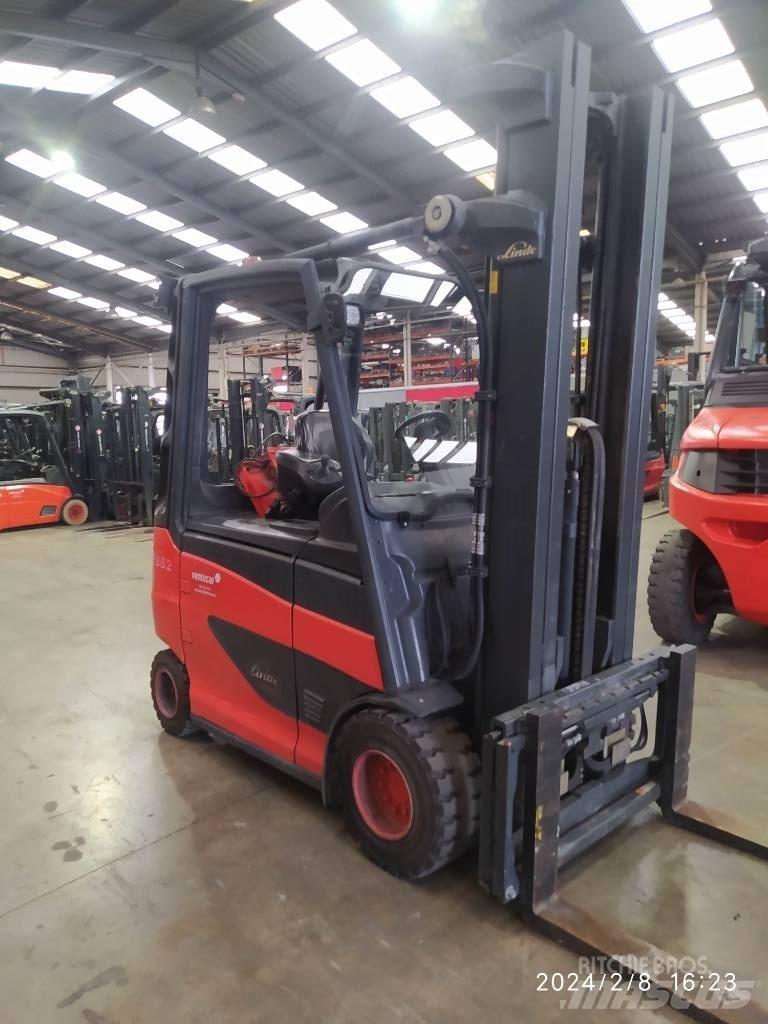 Linde E30/600 Elektrikli forkliftler