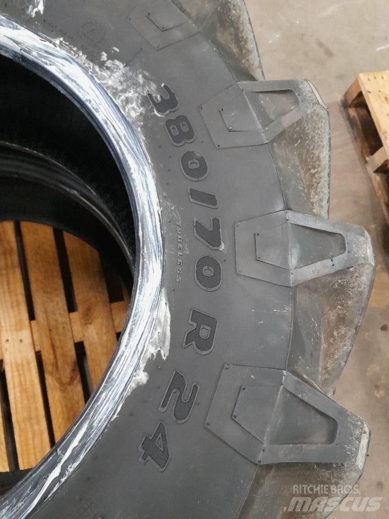 Trelleborg TM700 Tekerlekler