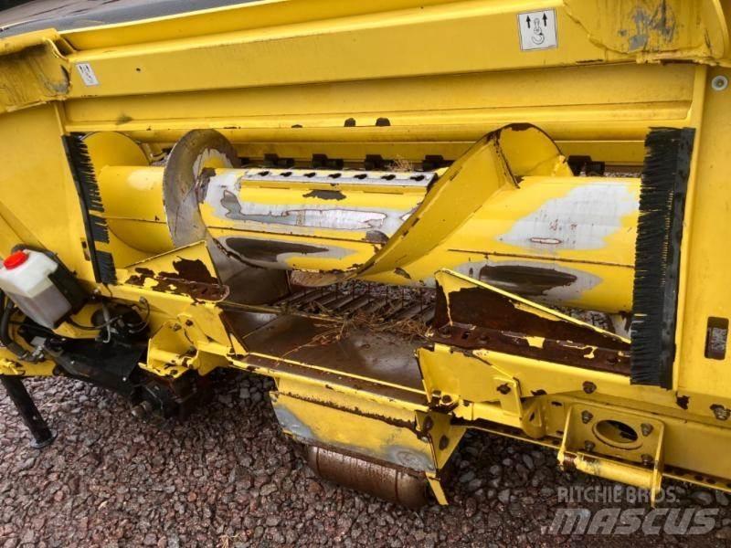 John Deere 8400 Kendi yürür silaj makinalari