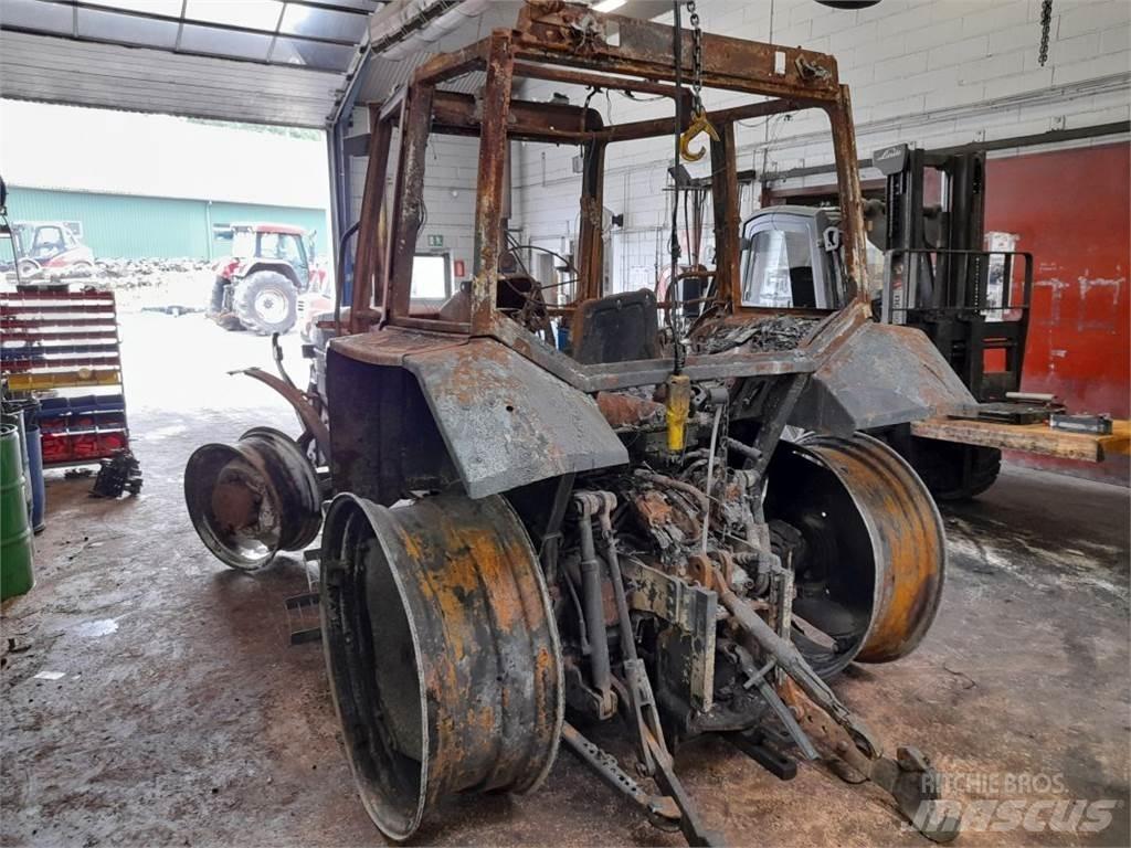 Ford 8240 Traktörler