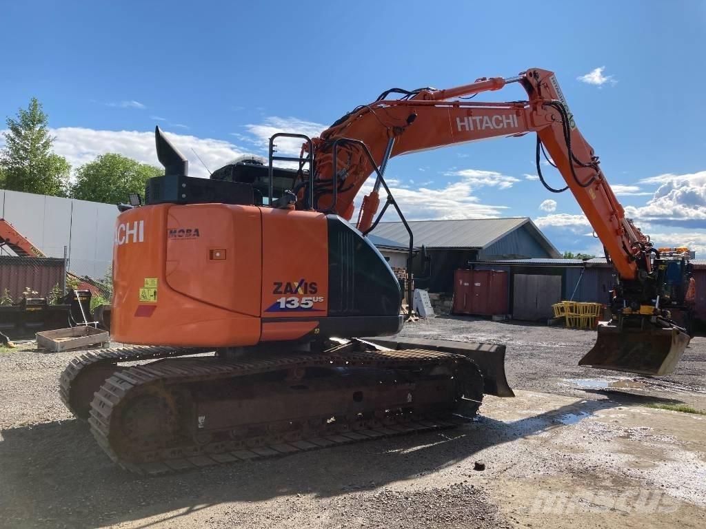 Hitachi ZX 135 US-6 Paletli ekskavatörler