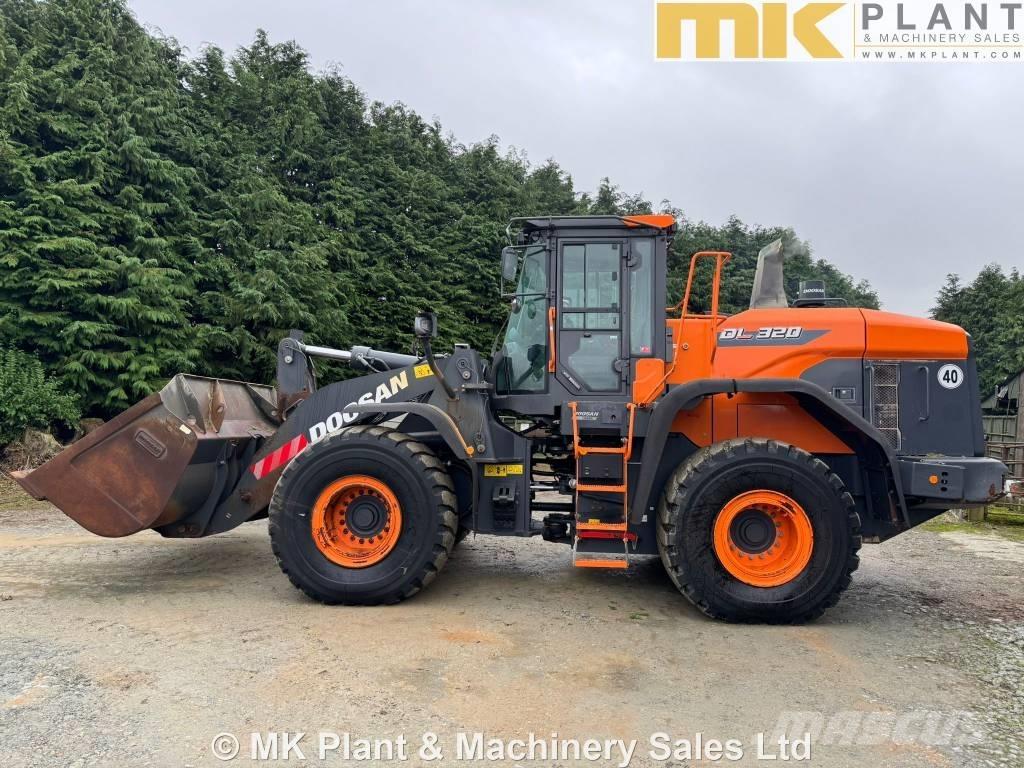 Doosan DL 320-7 Tekerlekli yükleyiciler