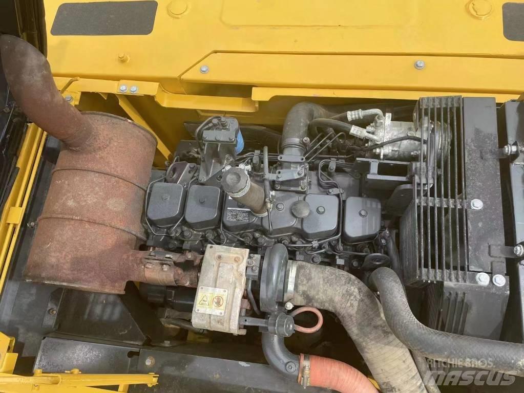 Komatsu pc220-7 Paletli ekskavatörler