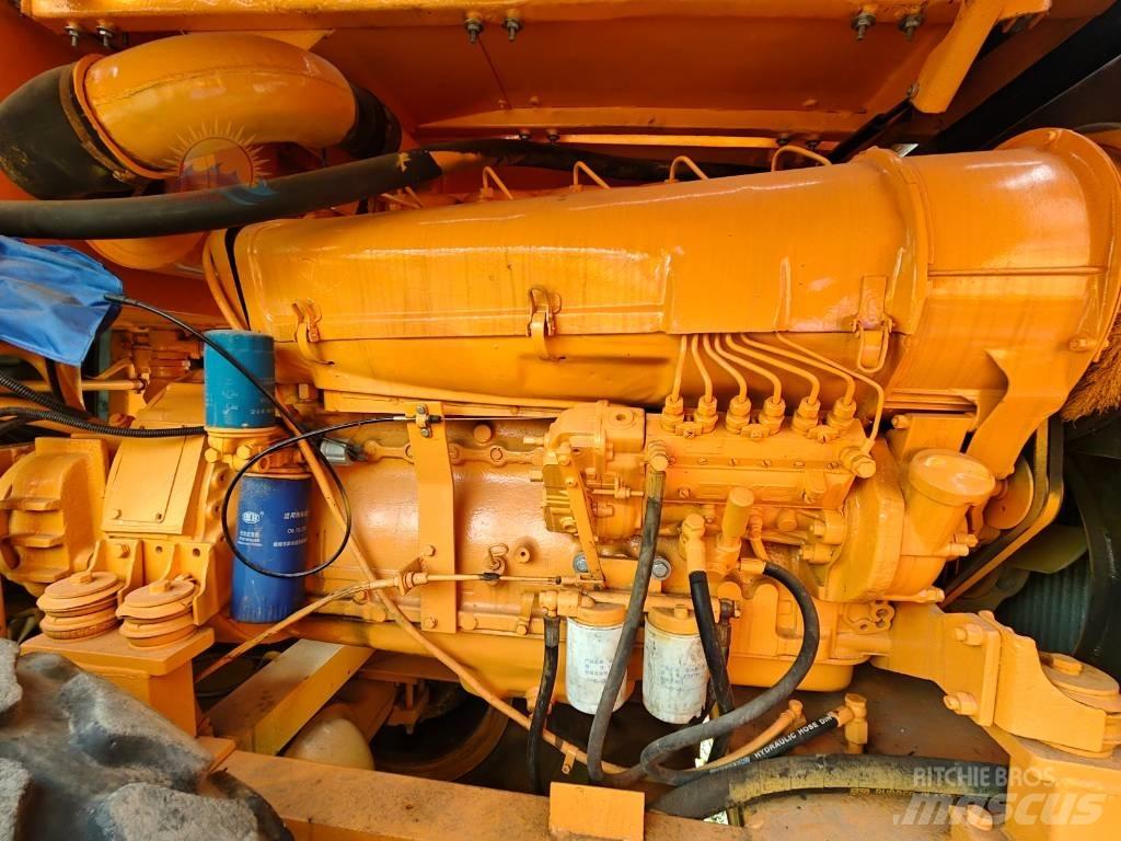 Dynapac CA 251 D Tek tamburlu silindirler