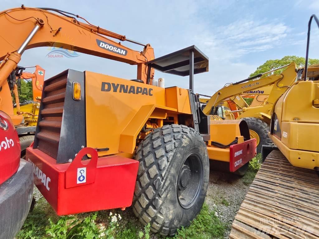 Dynapac CA 251 D Tek tamburlu silindirler