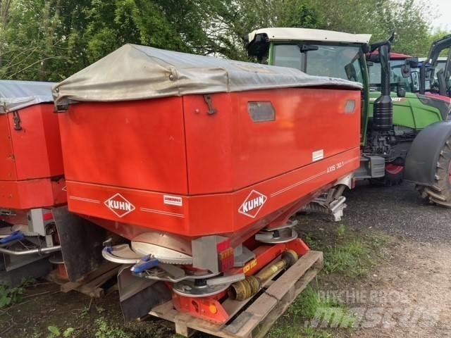 Kuhn Axis 30.1 Sıvı gübre serpme makineleri