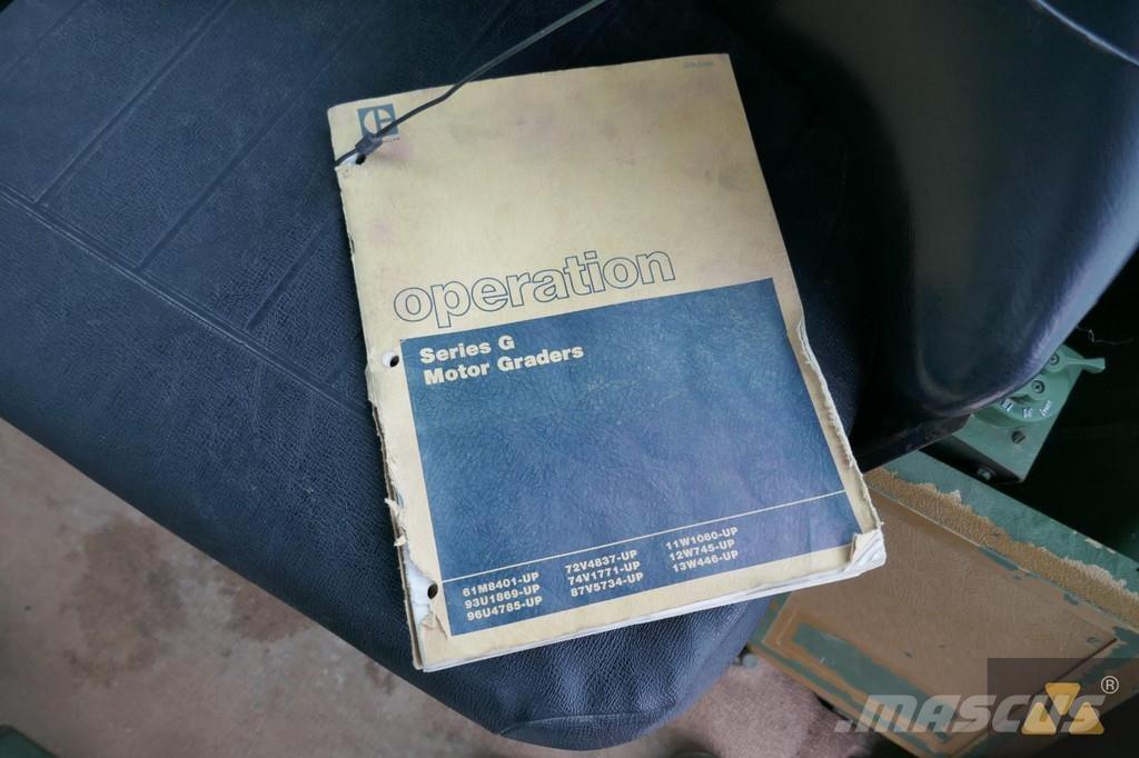 CAT 130G Ex-army Greyderler