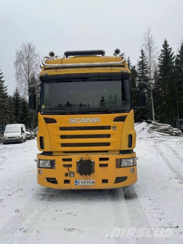 Scania R580 8x4/4 Çekiciler